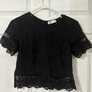 Black Lace Trim Women's Top size small Hollister